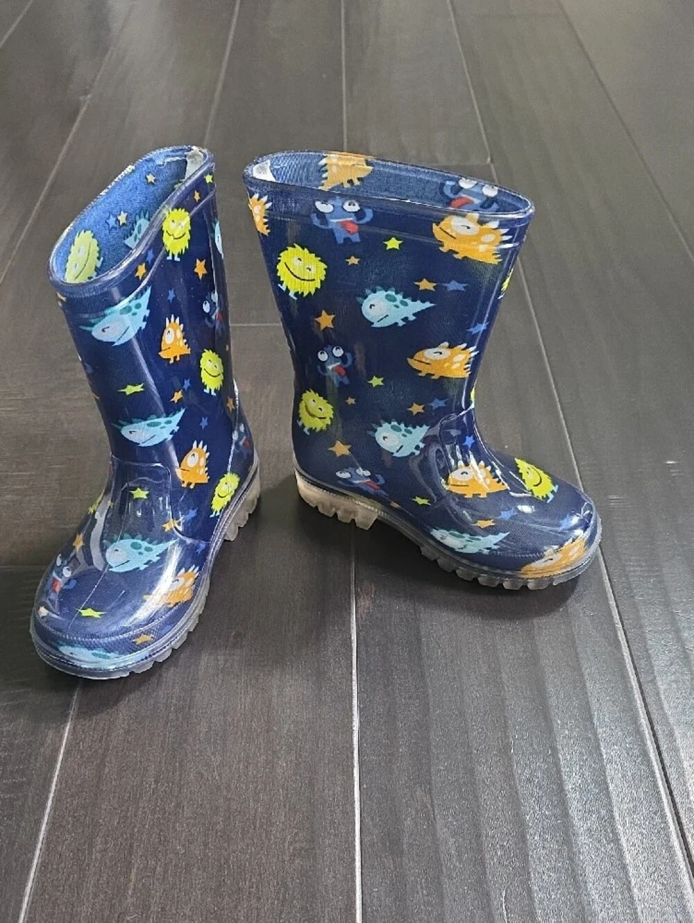 Chicco never worn